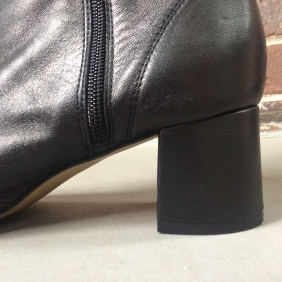 L'intervalle Black Leather Ankle Boots - Picture 3 of 7